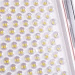 Proyector LED Solar 200W 2257Lm Sensor_Control Remoto Panel:5V 45W Batería: 3,3V 45.000Ma [LUM-MJ-DW904]