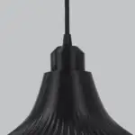 L&aacute;mpara Colgante "Vita" Color Negro/Flor&oacute;n Negro/Cable Negro - Imagen 3