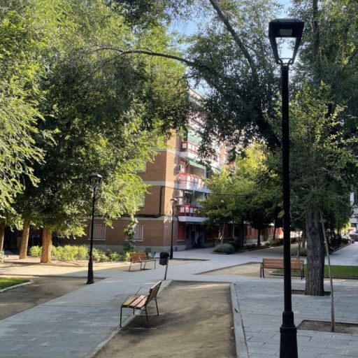 farola-led-villa-elite-aluminio-65w-gxtronic (1)