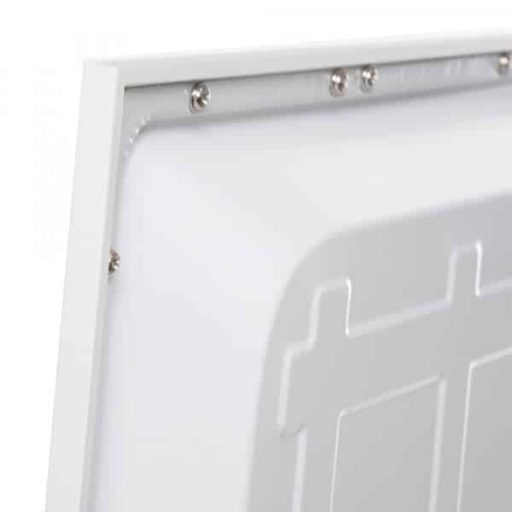 ho_lp_40w_ugr17_os_cw_4