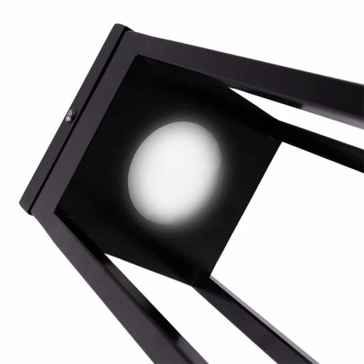 ho_solarlawnlight_04_2